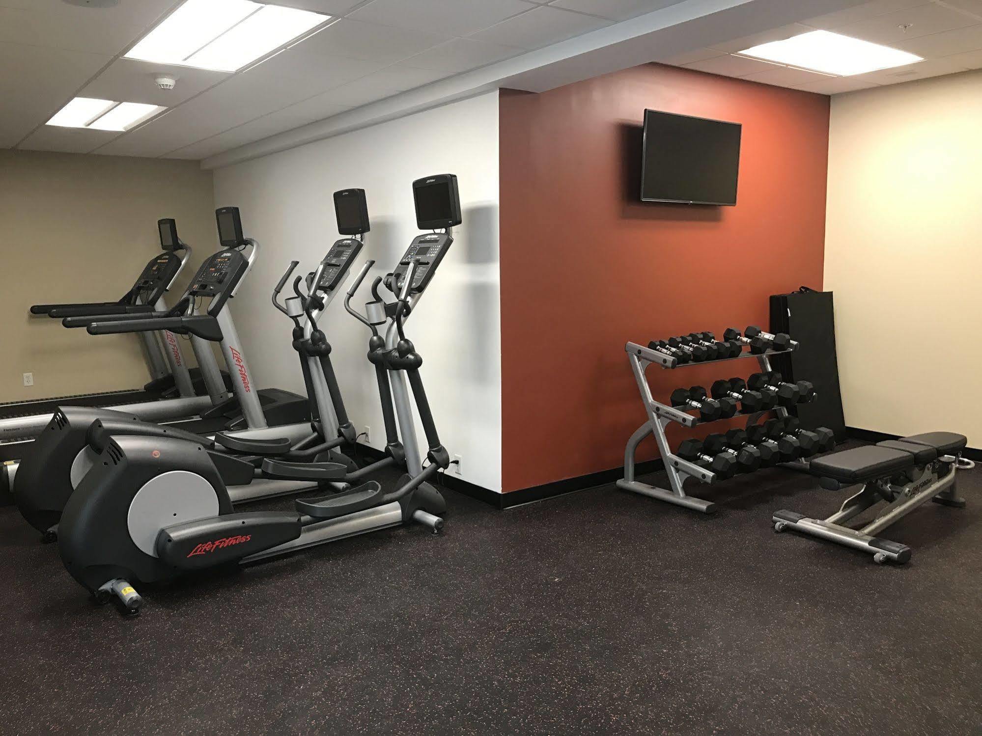 Towneplace Suites By Marriott New Hartford מראה חיצוני תמונה